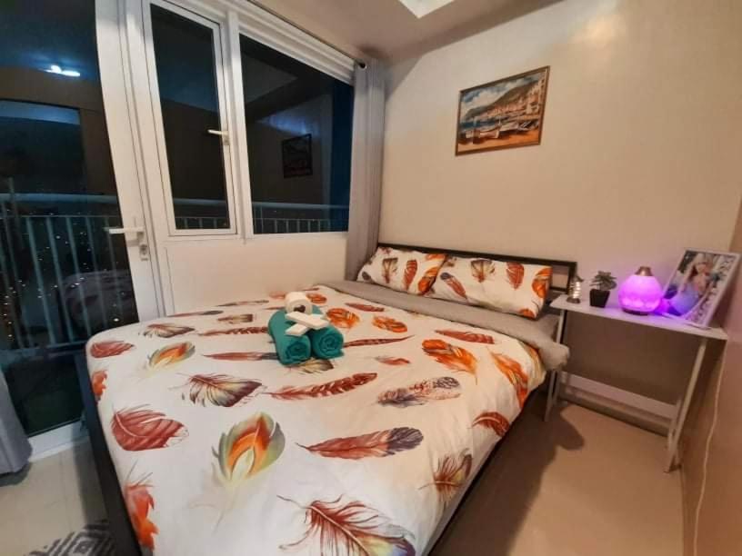 D&G Affordable Staycation Airbnb Ph マカティ エクステリア 写真